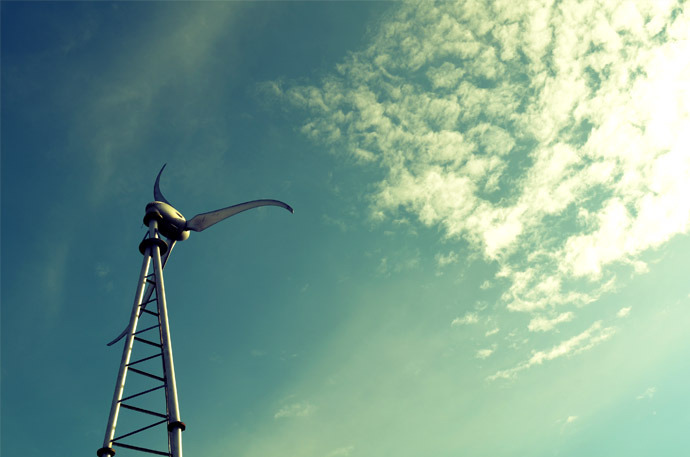 域名與服務(wù)器空間一年要多少錢(qián)? windmill_3_free_photo-690x457